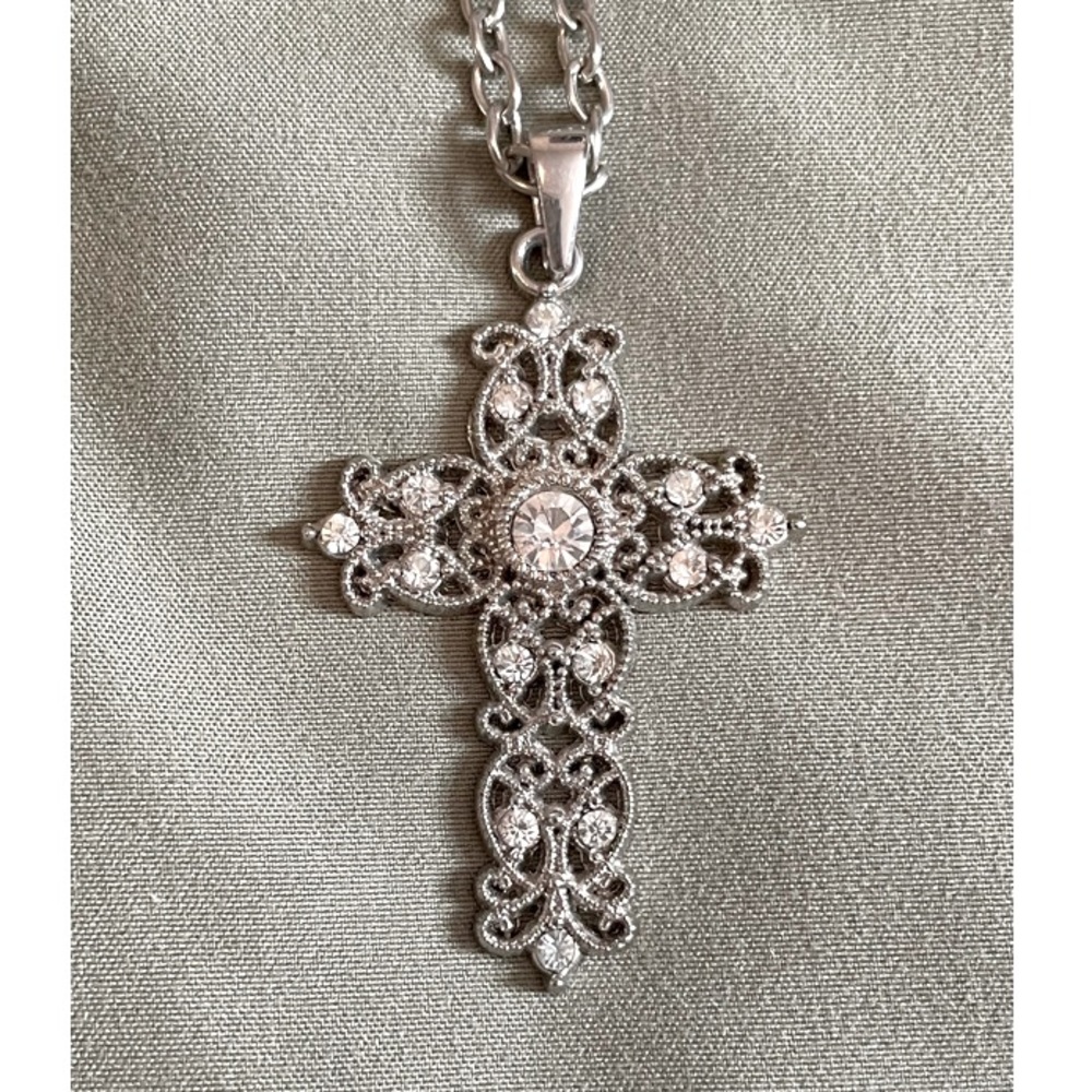 Cross necklace